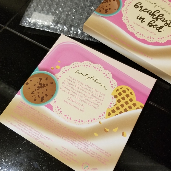 Beauty Bakerie Breakfast in Bed Eyeshadow Palette - Picture 7 of 7